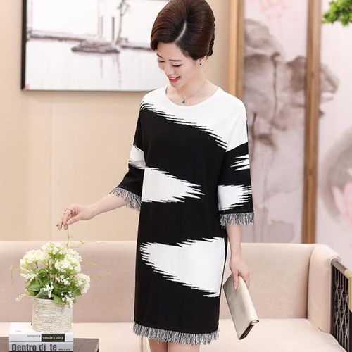 女性穿的夠時尚才能夠氣質(zhì),時髦舒適上衣,怎么穿都精致顯氣場