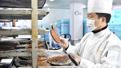 立體蝴蝶酥創新典范 3年營收8000萬背后的技術共享與行業共贏