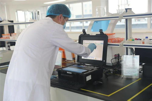 與食品快檢零距離 保稅區(qū)市監(jiān)局全國(guó)質(zhì)量月活動(dòng)聚焦紡織品服裝產(chǎn)品質(zhì)量監(jiān)督檢驗(yàn)